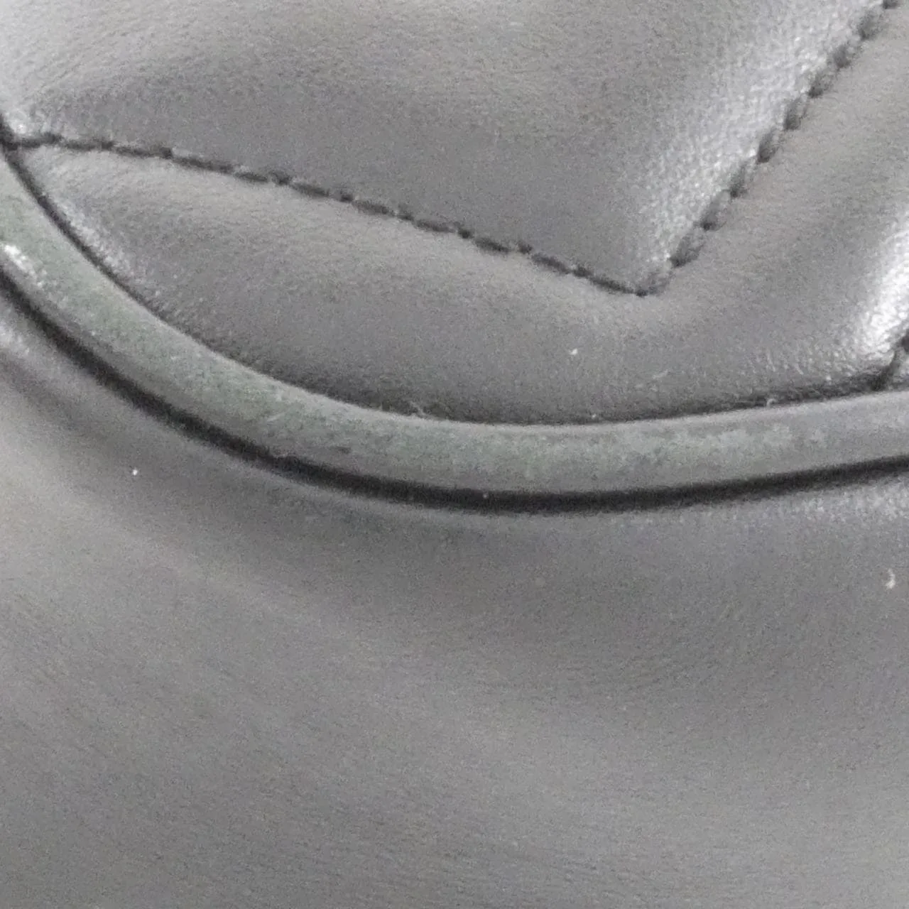 GUCCI GG Marmont 448065 DTD1T Shoulder Leather Black Leather Rank B - Thumbnail 4