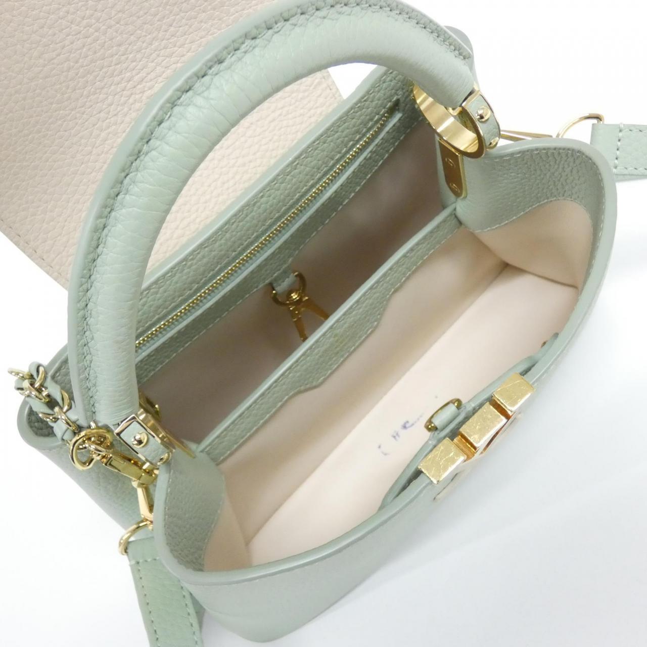 LOUIS VUITTON Capucines M24471 Bag 黑色 中古品A - 縮圖 9