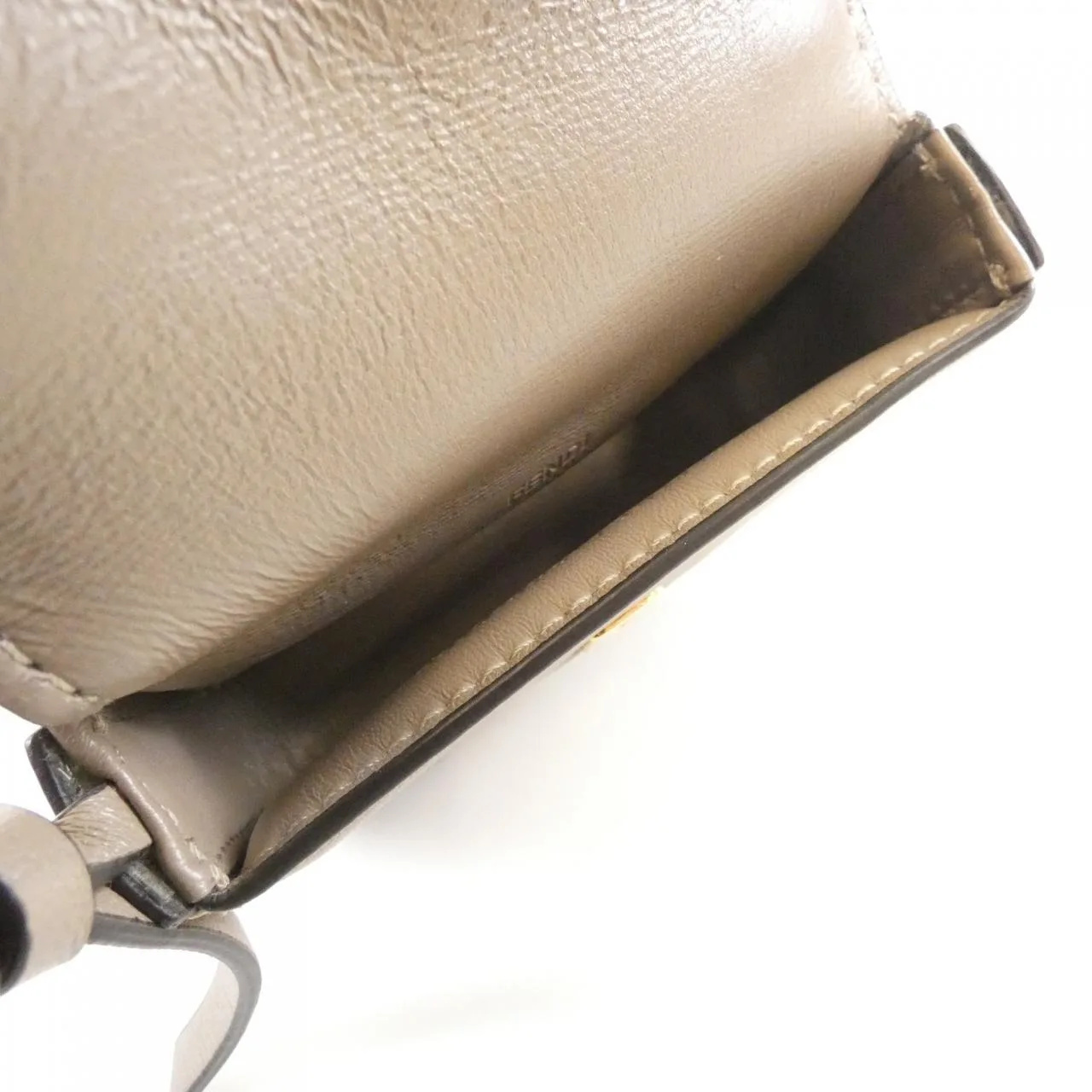 FENDI 7AS289 NBA Pouch Leather 黑色 皮革 中古品A - 縮圖 9