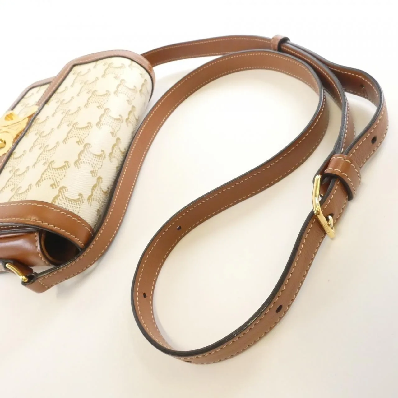 CELINE Triomphe 188882BZ4 Shoulder Canvas 黑色 帆布 中古品B - 縮圖 7