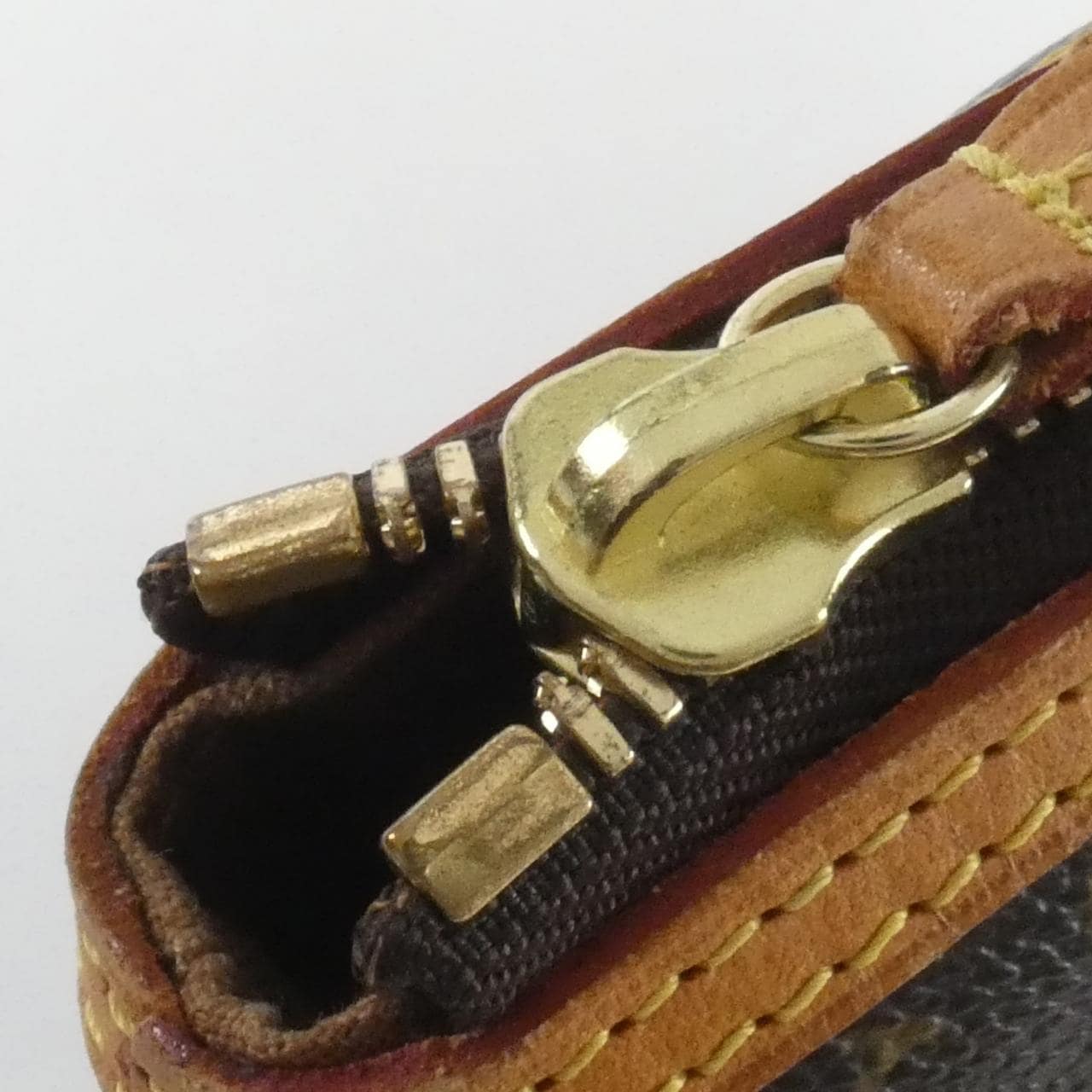 LOUIS VUITTON Lockit M40104 Handbag Monogram 黑色 Monogram 中古品B - 縮圖 4