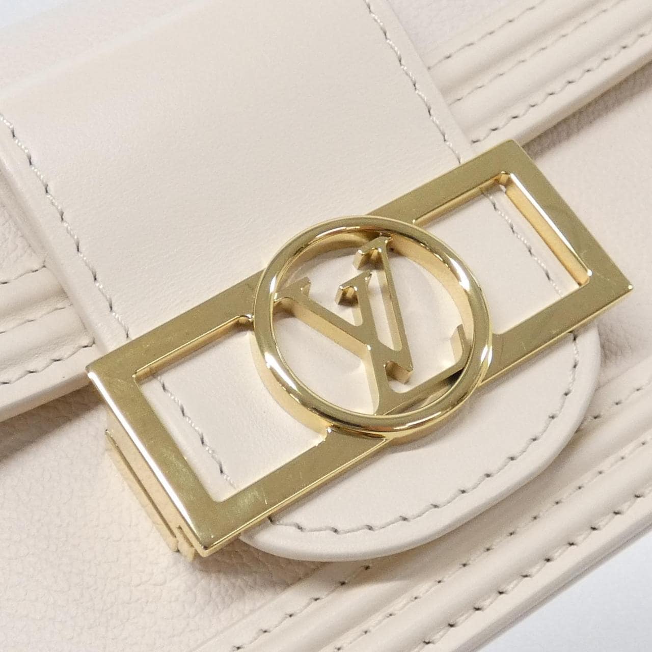 LOUIS VUITTON Dauphine M25443 Shoulder Bag 黑色 中古品A - 縮圖 4