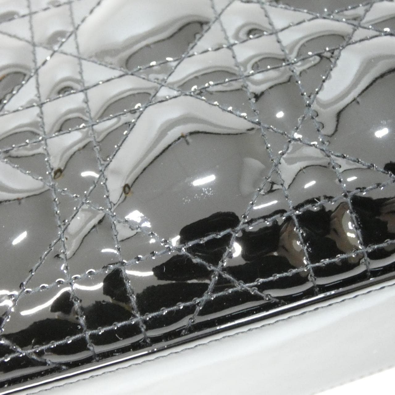 DIOR Lady Dior M0531NWDD Bag Patent Leather 黑色 漆皮 中古品A - 縮圖 4