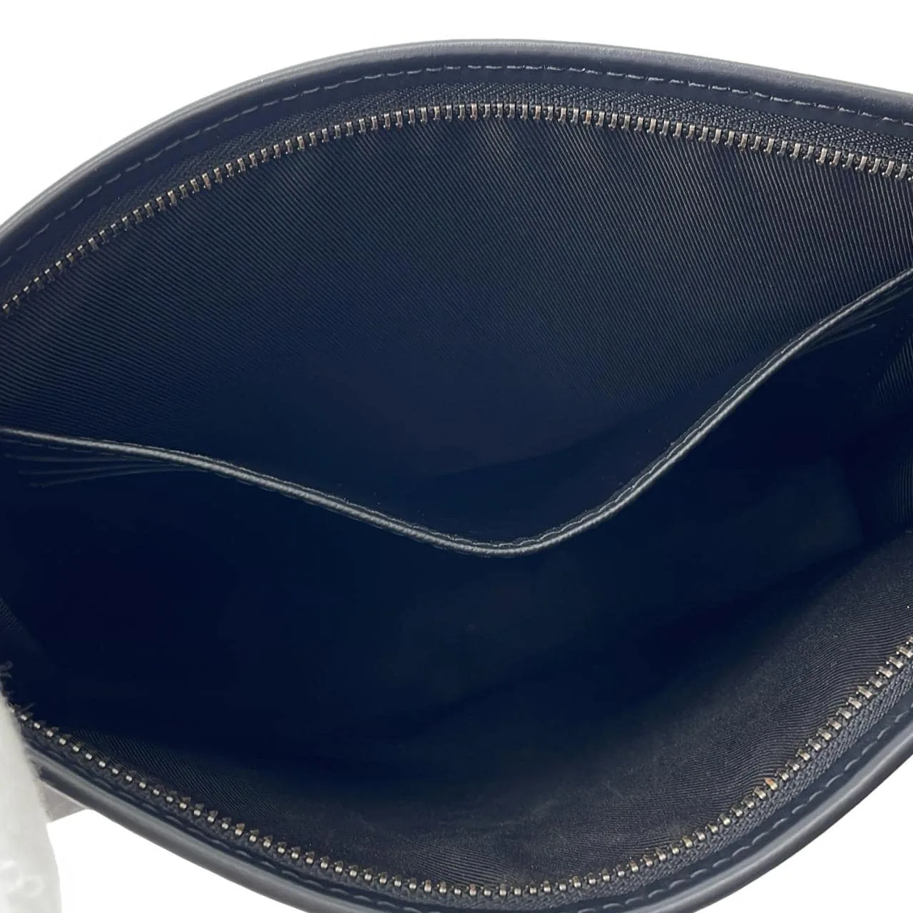 LOUIS VUITTON Pochette M61692 Handbag Monogram 黑色 Monogram 中古品A - 縮圖 9