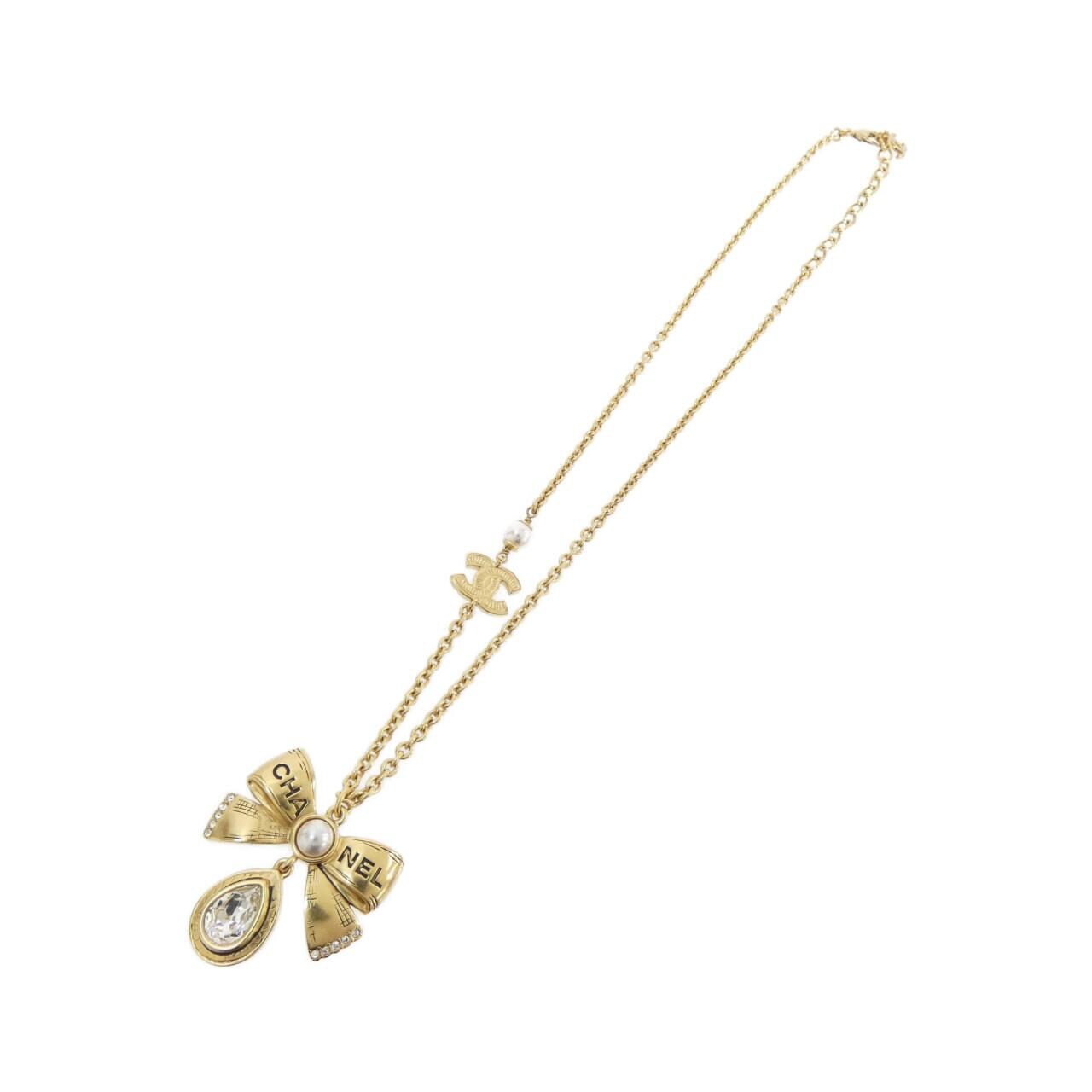 CHANEL Accessories 2