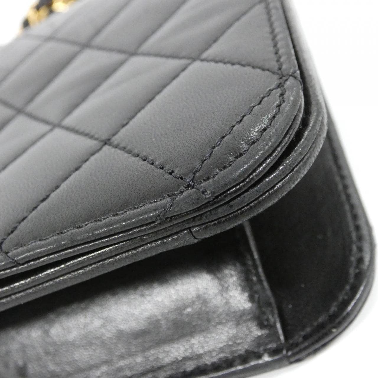 CHANEL 03568 Shoulder Lambskin 3