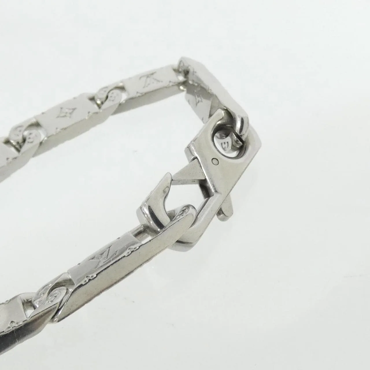 LOUIS VUITTON M00919 Accessories Monogram Silver Monogram Rank B - Thumbnail 3