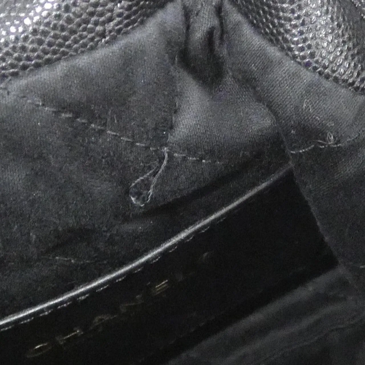 CHANEL Chanel 22 AS3980 Handbag Grained Calfskin Black Grained Calfskin Rank B - Thumbnail 9