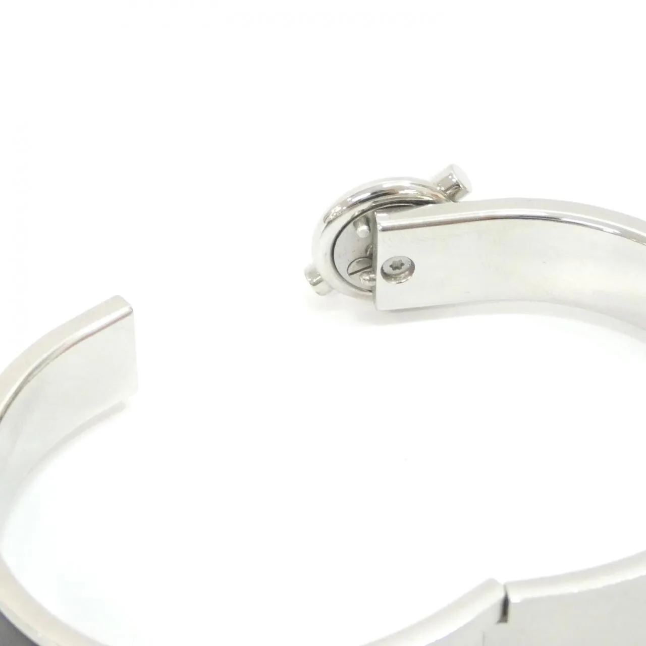 HERMES 703220FB Accessories