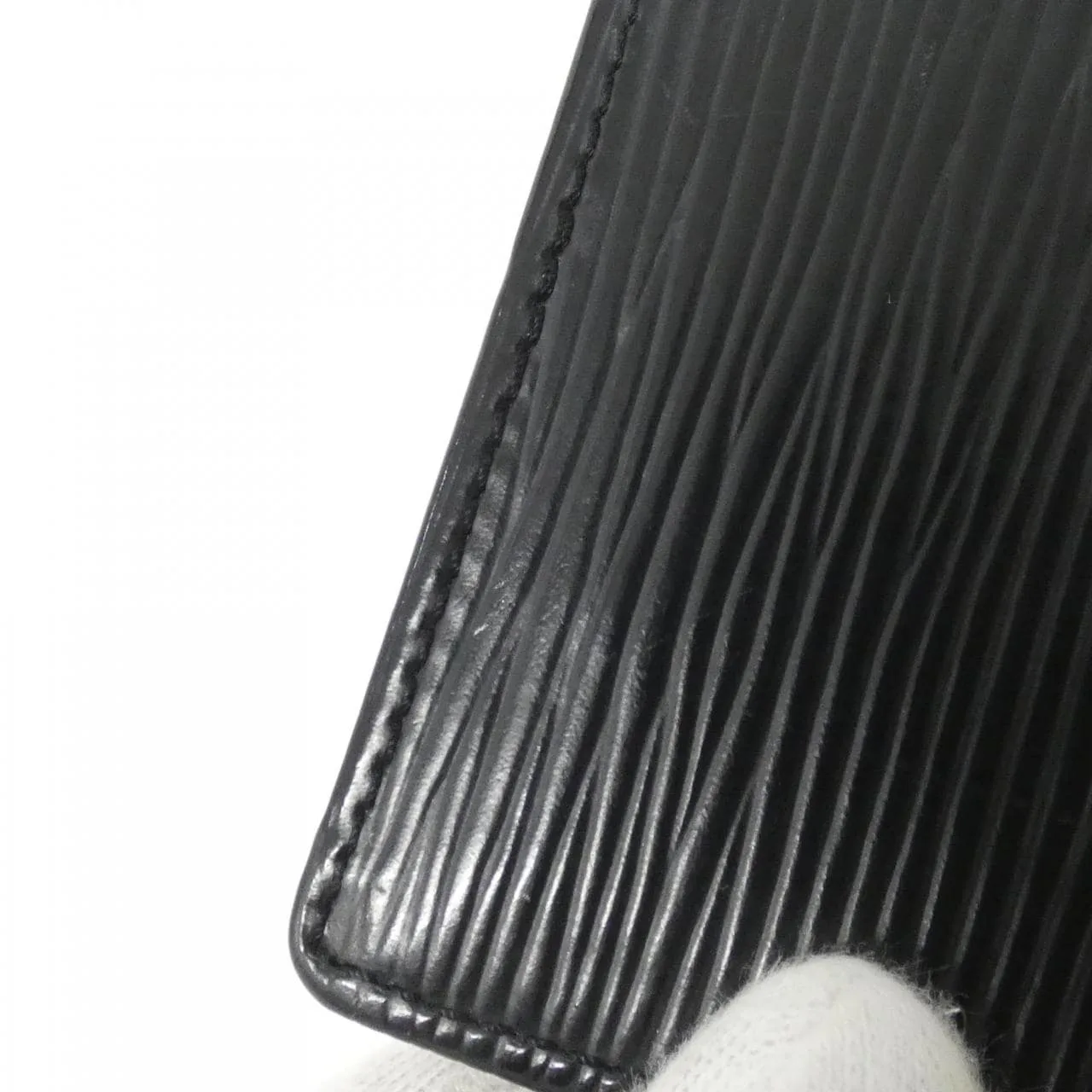 LOUIS VUITTON M63692 Coin Case Epi 黑色 Epi 中古品A - 縮圖 5