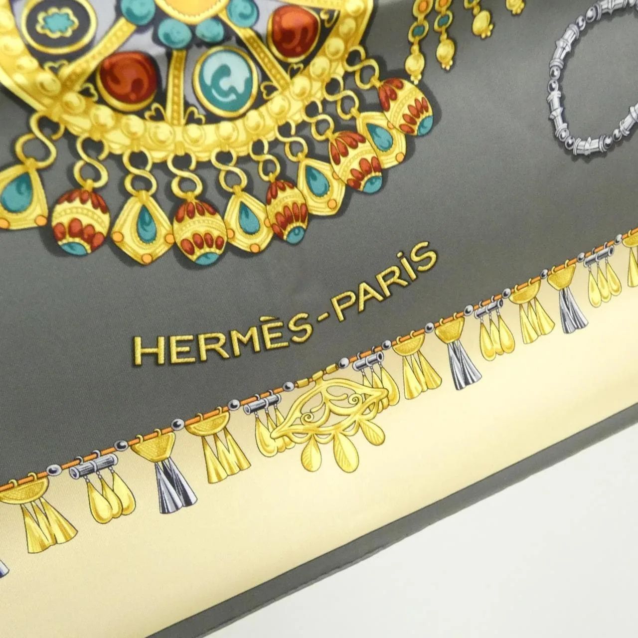 HERMES Scarf 黑色 中古品A - 縮圖 2