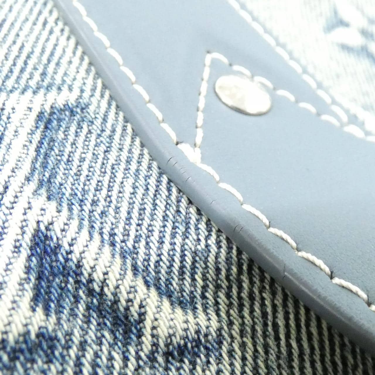 LOUIS VUITTON M22537 Tote Monogram 藍色 Monogram 中古品A - 縮圖 4