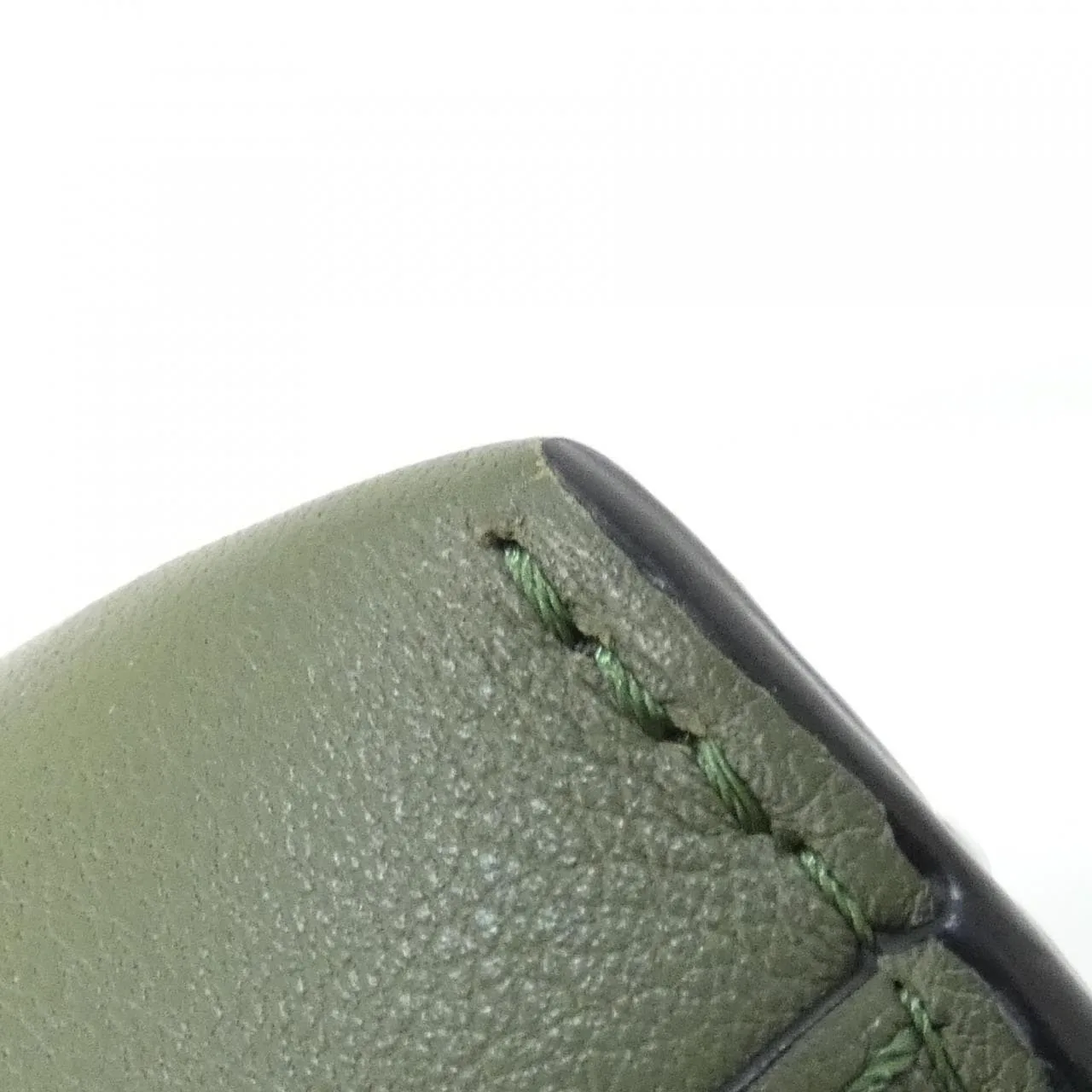 LOEWE C623B02X04 Shoulder Green Rank A - Thumbnail 3