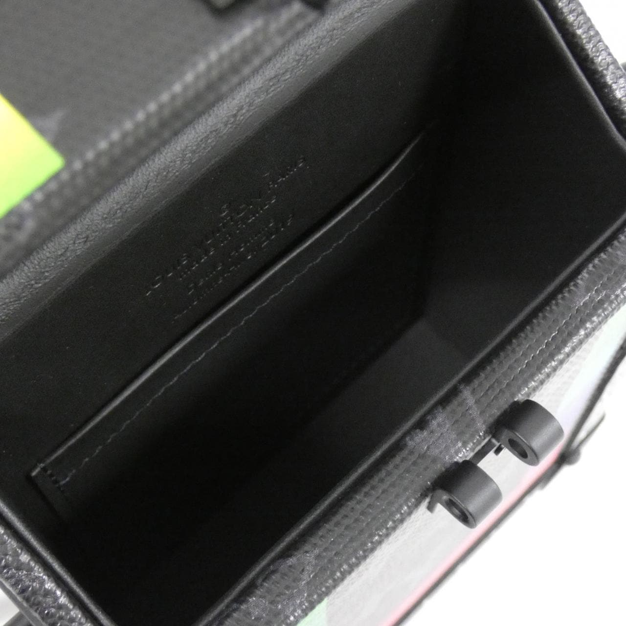 LOUIS VUITTON Eclipse M20186 Shoulder Bag Monogram 黑色 Monogram 中古品A - 縮圖 6