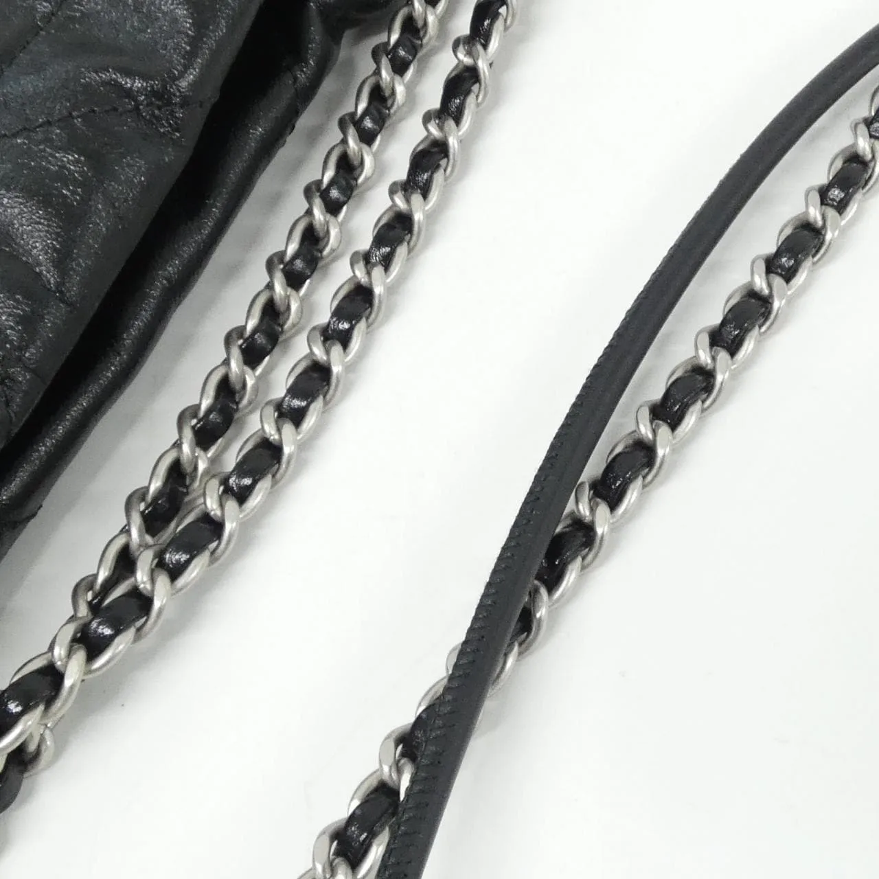 CHANEL Chanel 22 AS3980 Handbag Black - Thumbnail 5