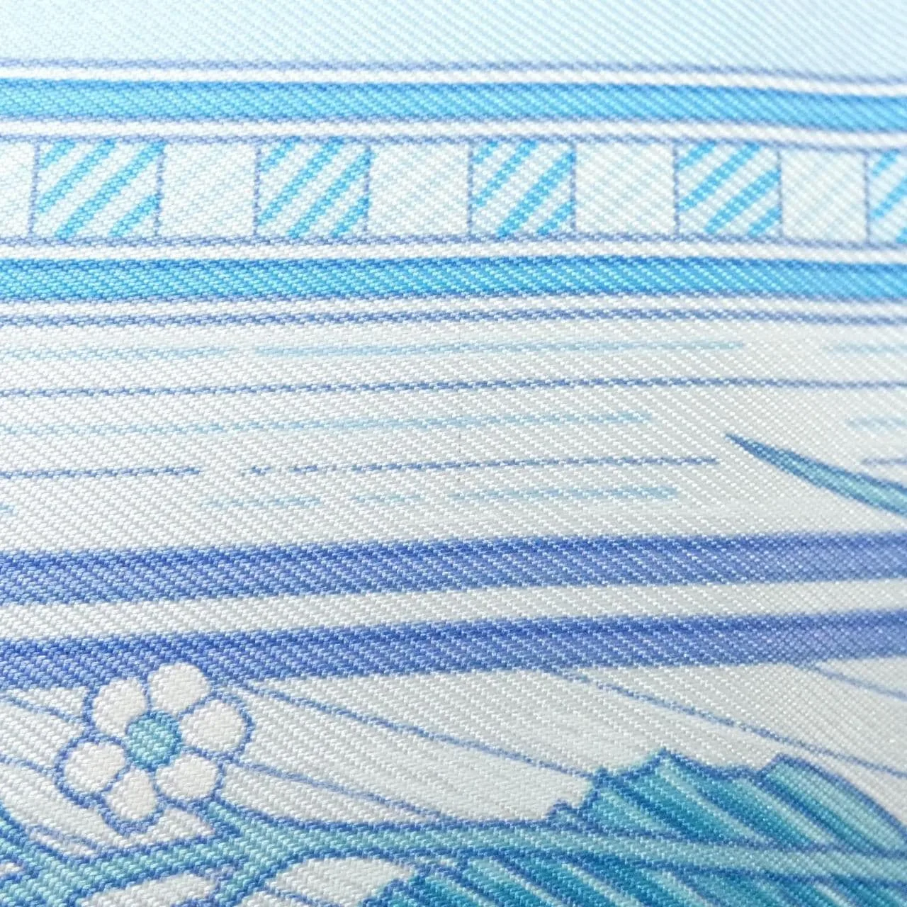 HERMES Scarf 白色 中古品A - 縮圖 5