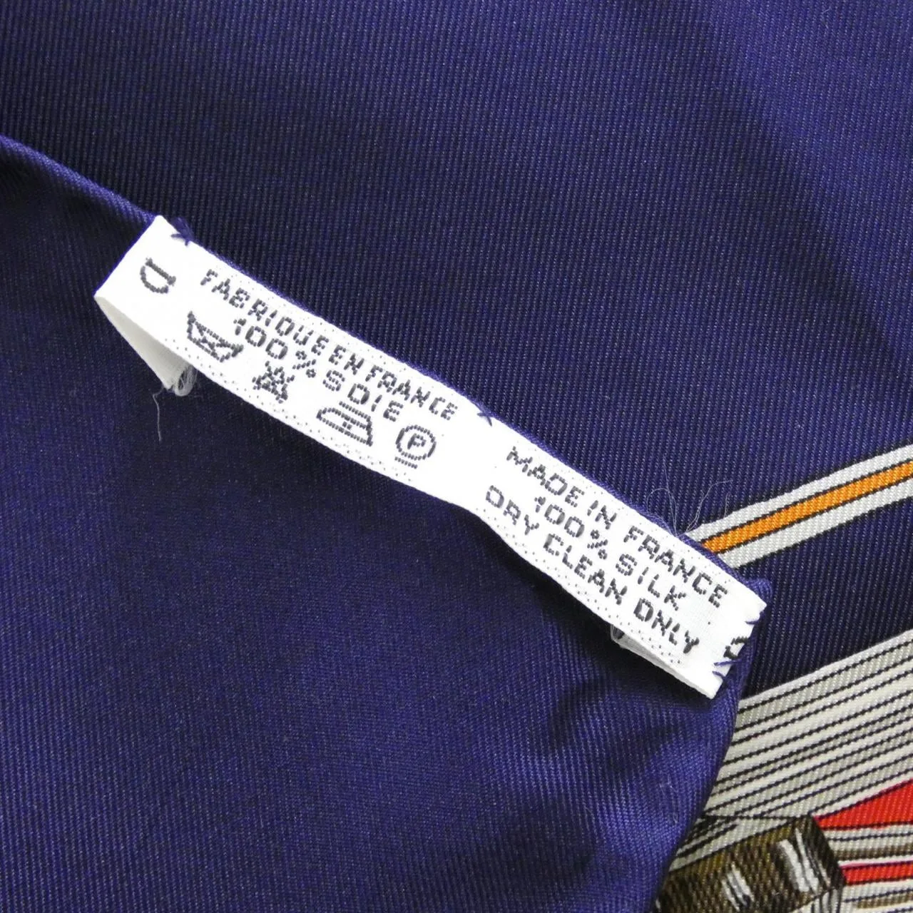 HERMES Scarf 黑色 中古品A - 縮圖 4