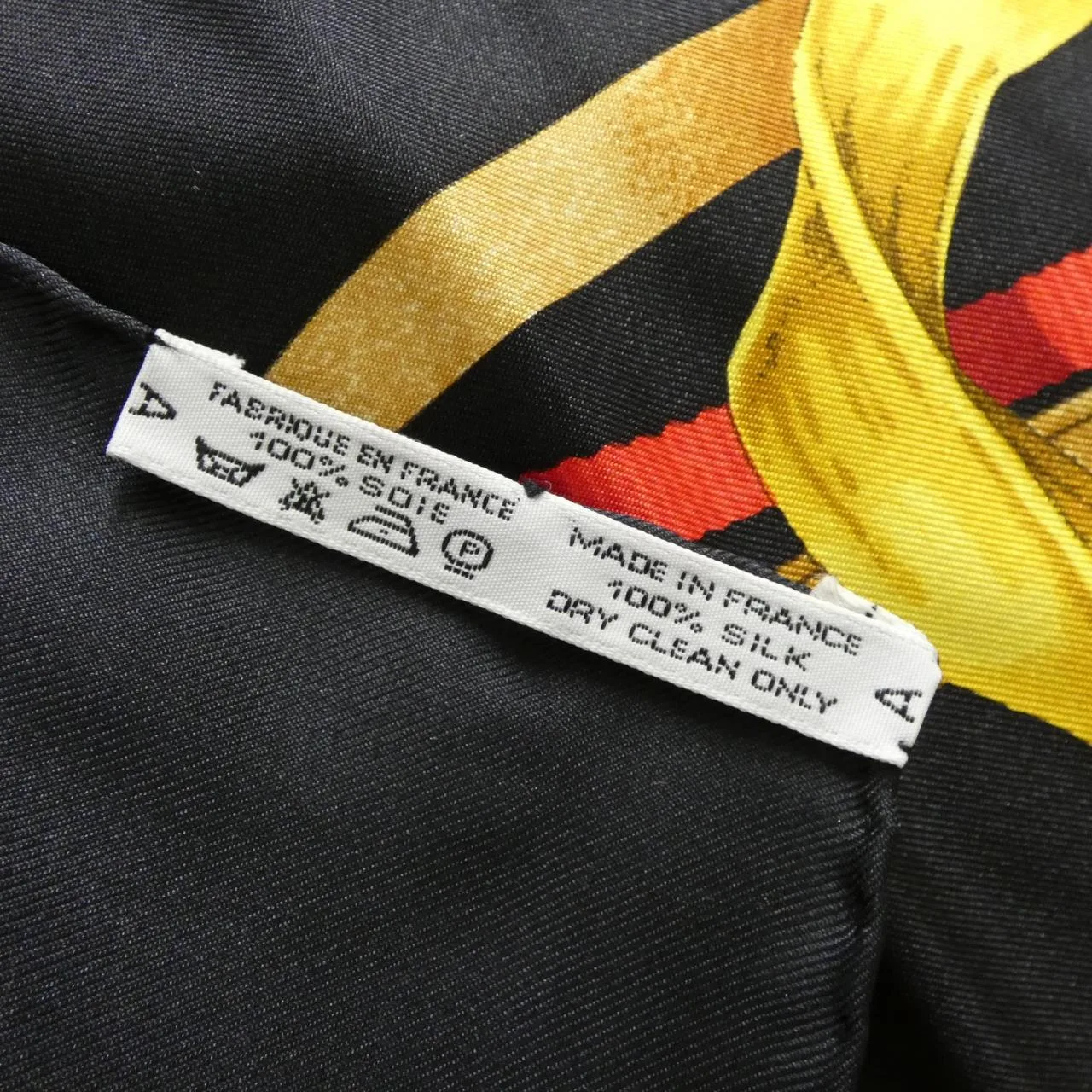 HERMES Scarf 黑色 中古品A - 縮圖 4