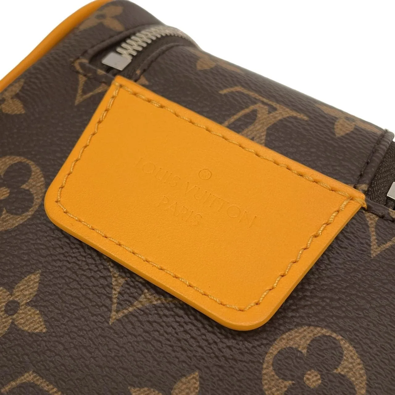 LOUIS VUITTON M12643 Pouch Monogram 黃色 Monogram 中古品A - 縮圖 5