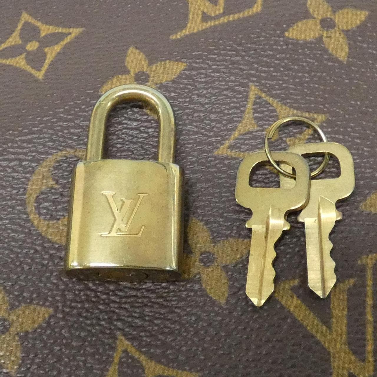 LOUIS VUITTON Keepall M41426 Boston Bag Monogram Black Monogram - Thumbnail 6