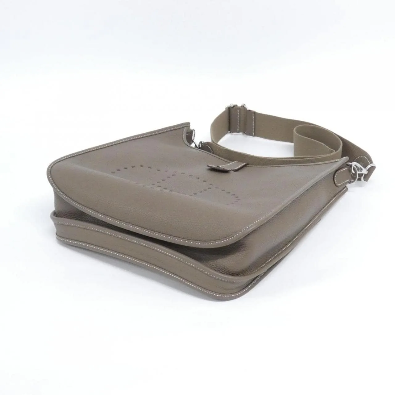 HERMES Evelyne 056275CK Shoulder Clemence Etoupe Clemence 皮 中古品A - 縮圖 3