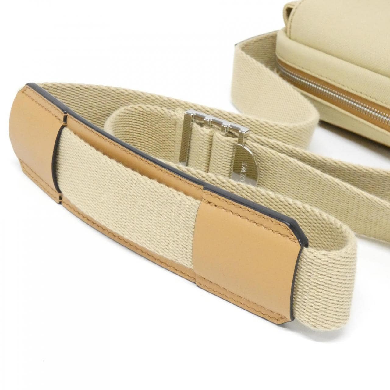 LOEWE B314A72X01 Shoulder Bag Canvas 黑色 帆布 中古品A - 縮圖 5