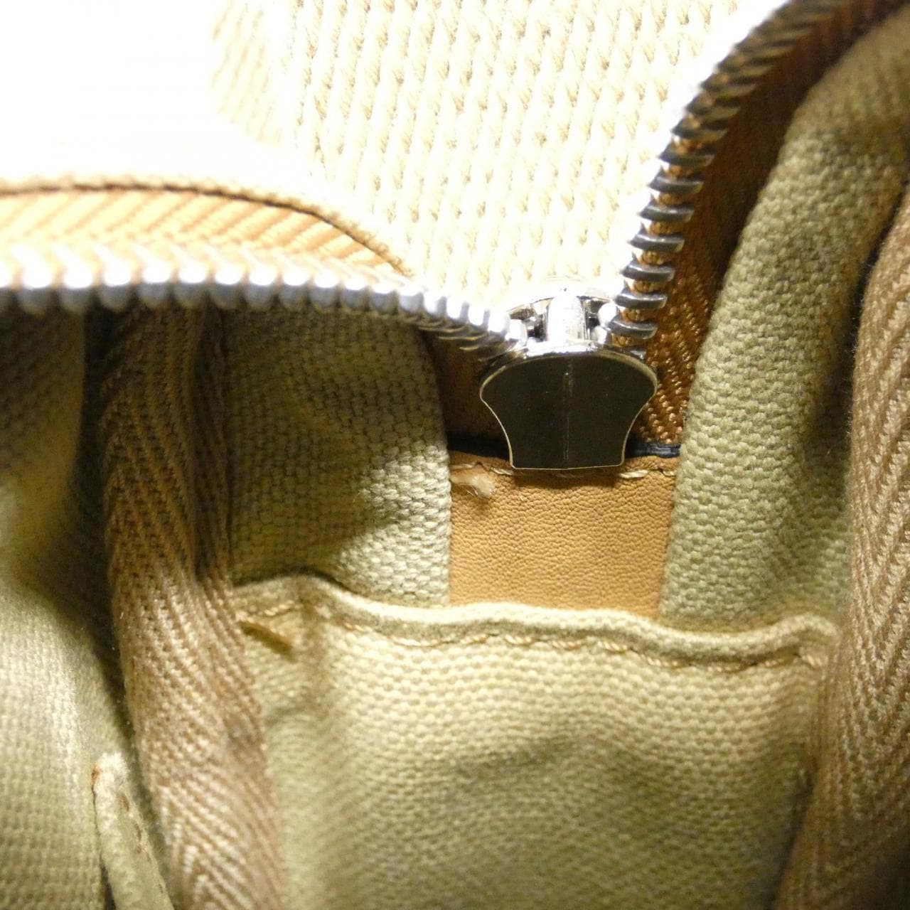 LOEWE B314A72X01 Shoulder Bag Canvas 黑色 帆布 中古品A - 縮圖 7