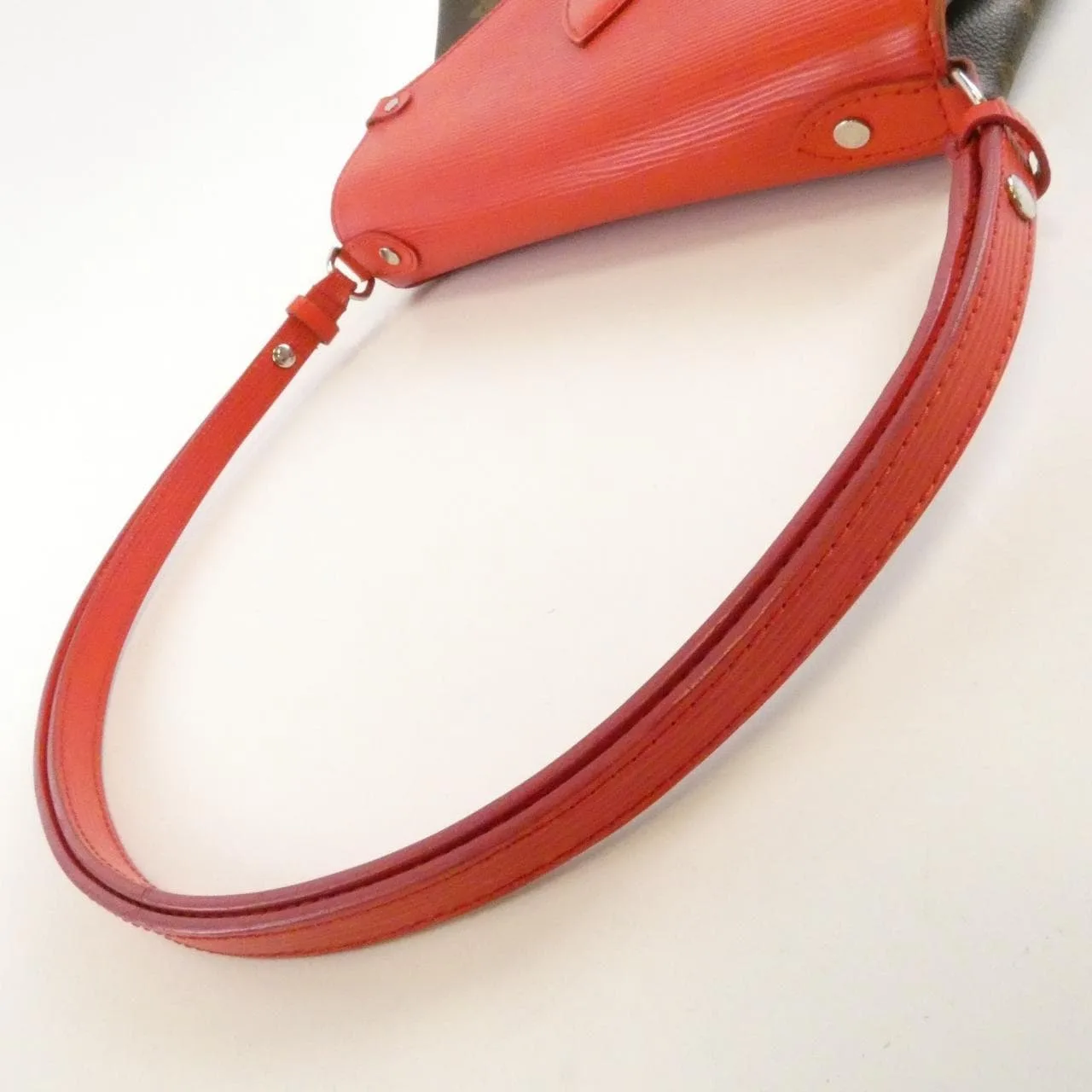 LOUIS VUITTON M44031 Shoulder Monogram Black Monogram Rank A - Thumbnail 8