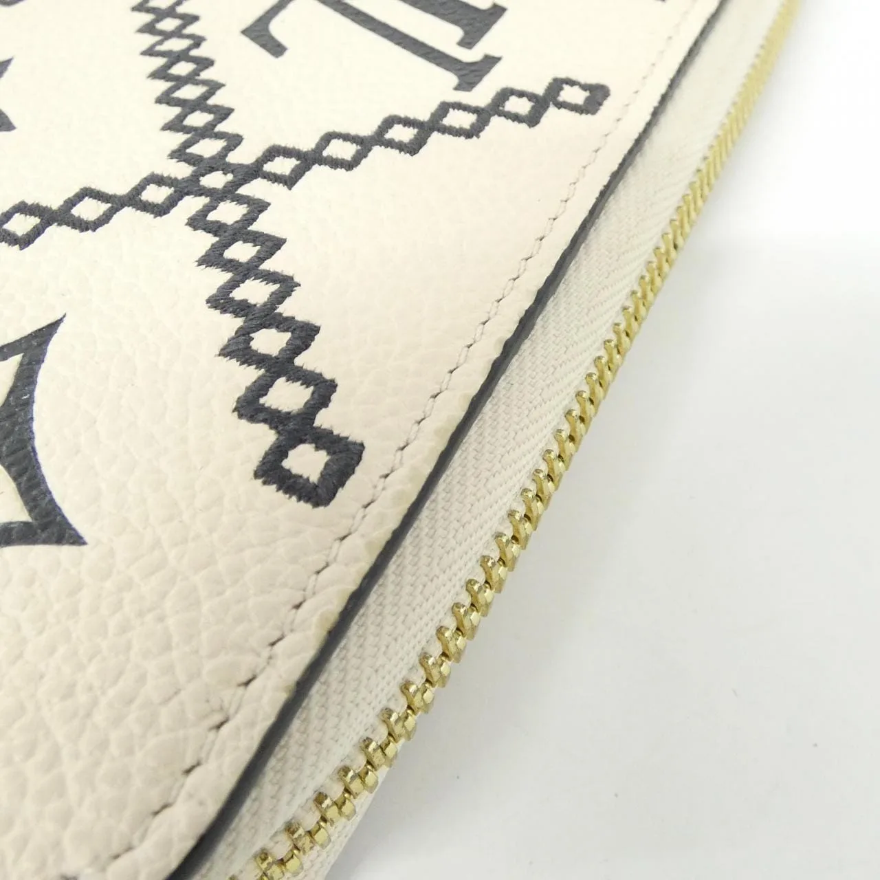 LOUIS VUITTON M81141 Wallet Monogram 黑色 Monogram 中古品A - 縮圖 4