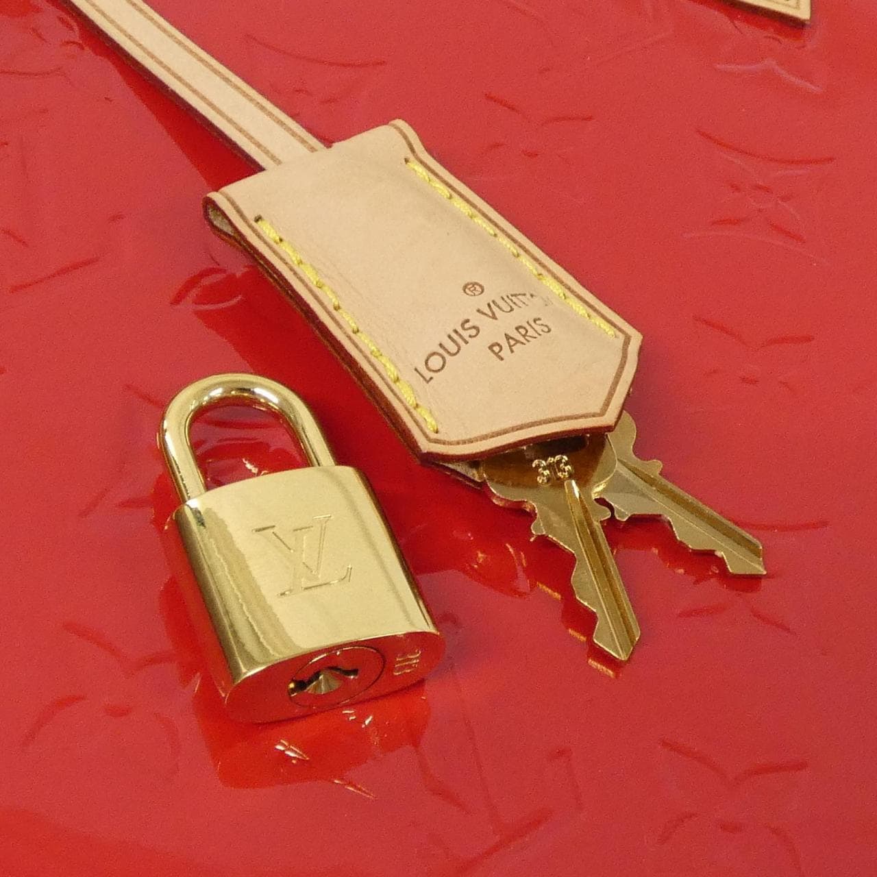 LOUIS VUITTON M90165 Bag Vernis Black Vernis Rank A - Thumbnail 7