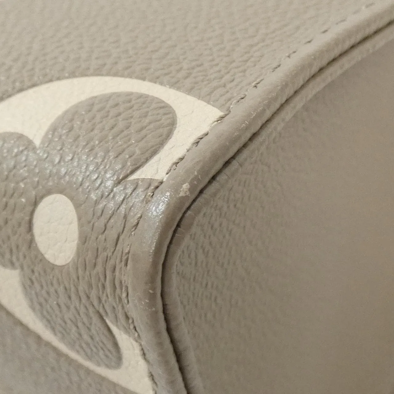 LOUIS VUITTON OnTheGo M45779 Handbag Monogram 黑色 Monogram 中古品A - 縮圖 2