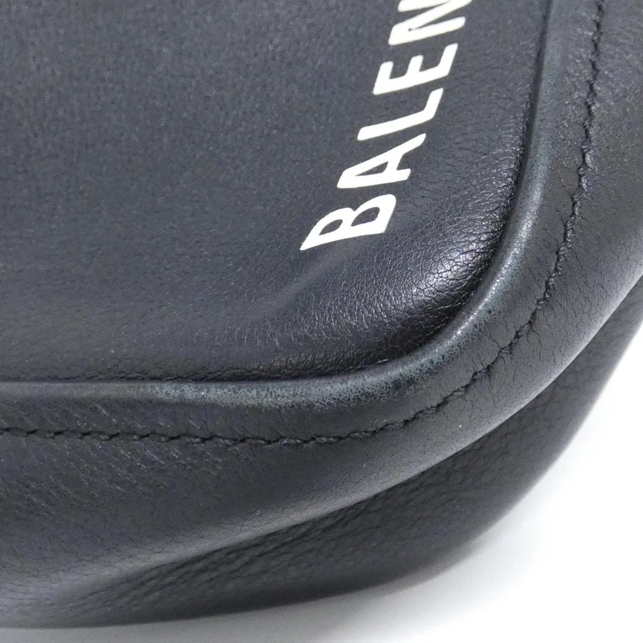 BALENCIAGA Duffle 527272 C8K02 Handbag Black Rank B - Thumbnail 3