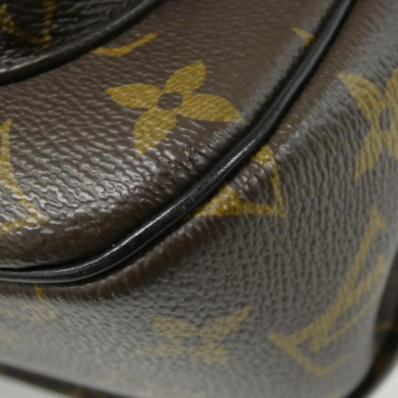 LOUIS VUITTON M45592 Shoulder Monogram Black Monogram Rank A - Thumbnail 3