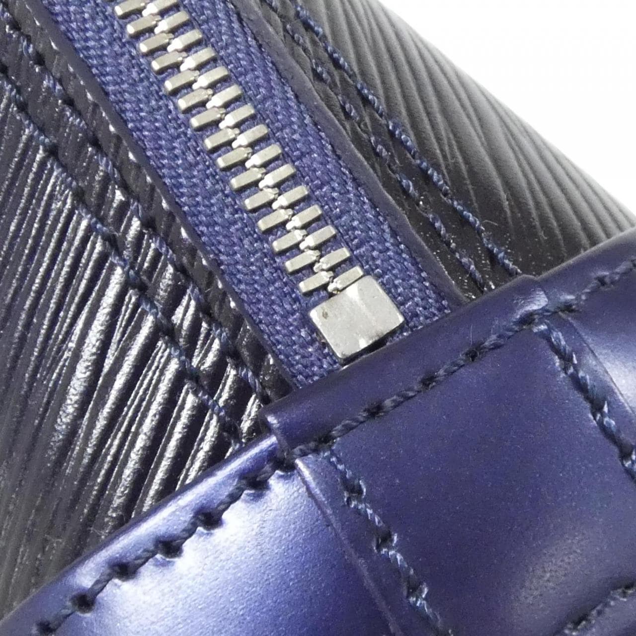 LOUIS VUITTON Alma M64043 Bag Epi Navy Epi - Thumbnail 6