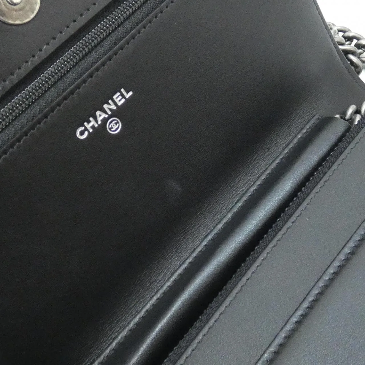 CHANEL Boy Chanel AP1117 Wallet Grained Calfskin 黑色 荔枝紋牛皮 中古品A - 縮圖 7