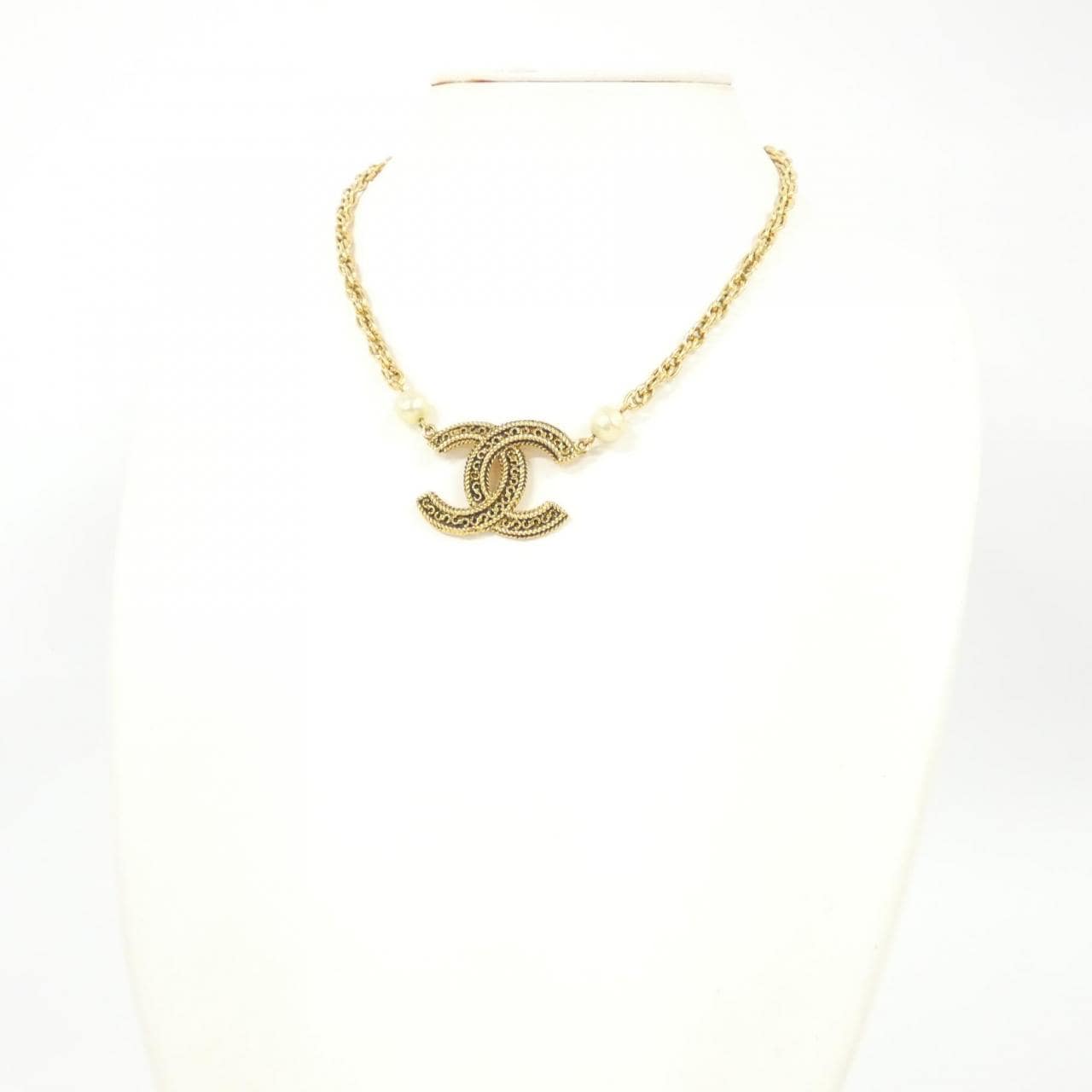 CHANEL Accessories 5
