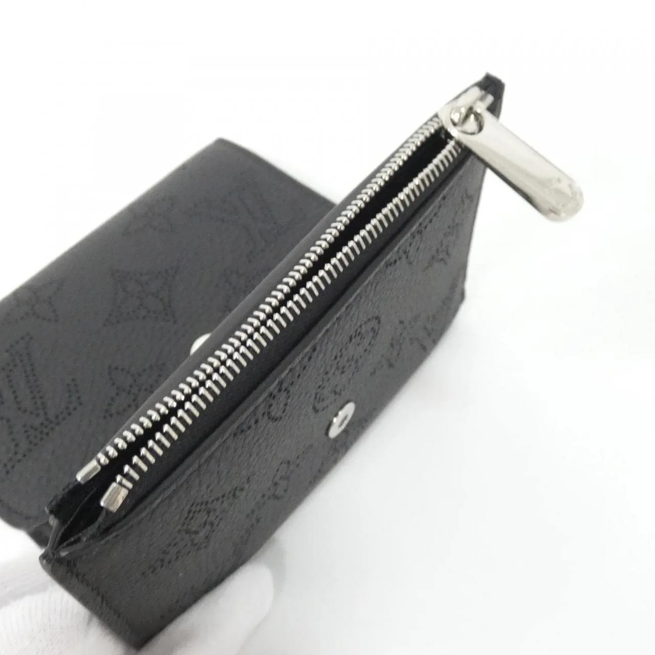 LOUIS VUITTON Mahina M82679 Wallet Black Rank A - Thumbnail 5