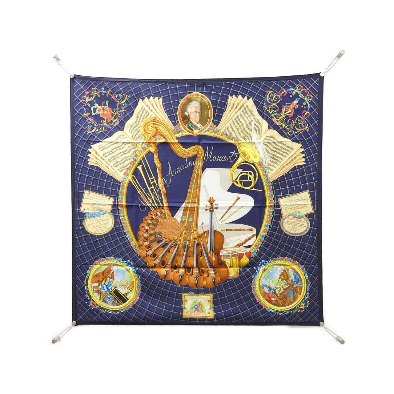 HERMES Scarf
