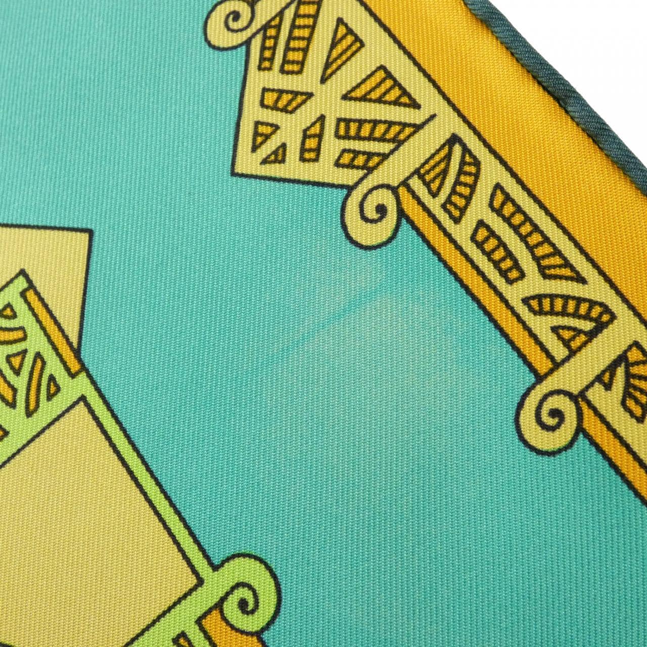 HERMES Scarf 3