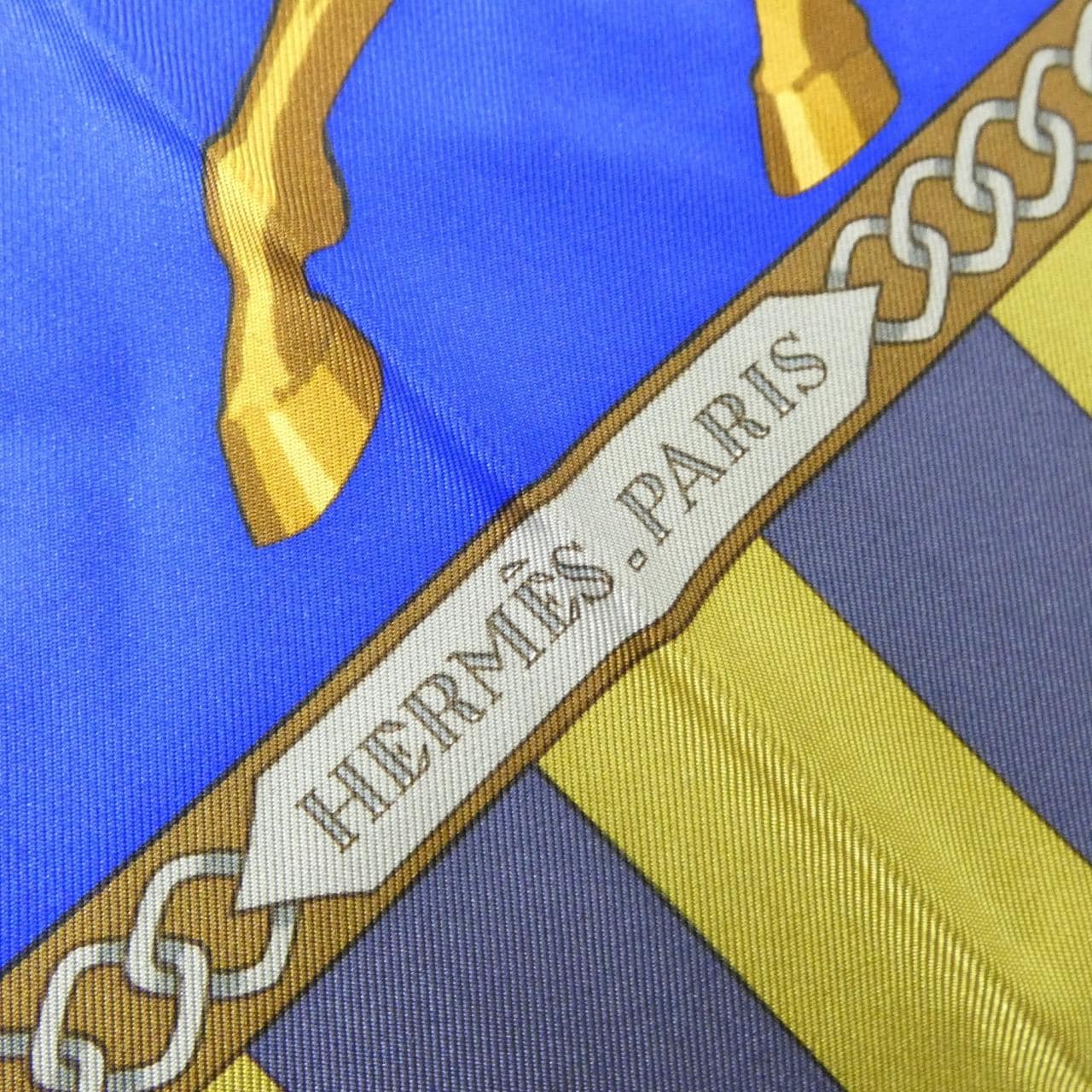 HERMES Plume Scarf 2