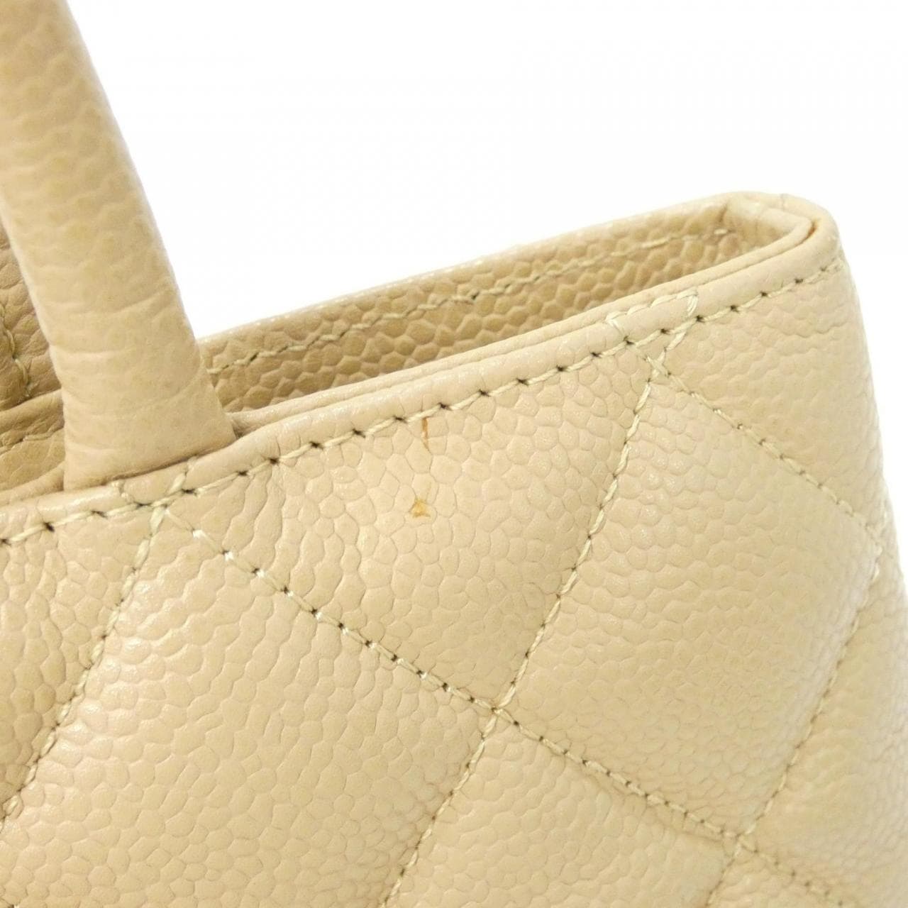 CHANEL Matelasse 1804 Handbag Grained Calfskin 米色 荔枝紋牛皮 中古品A - 縮圖 5