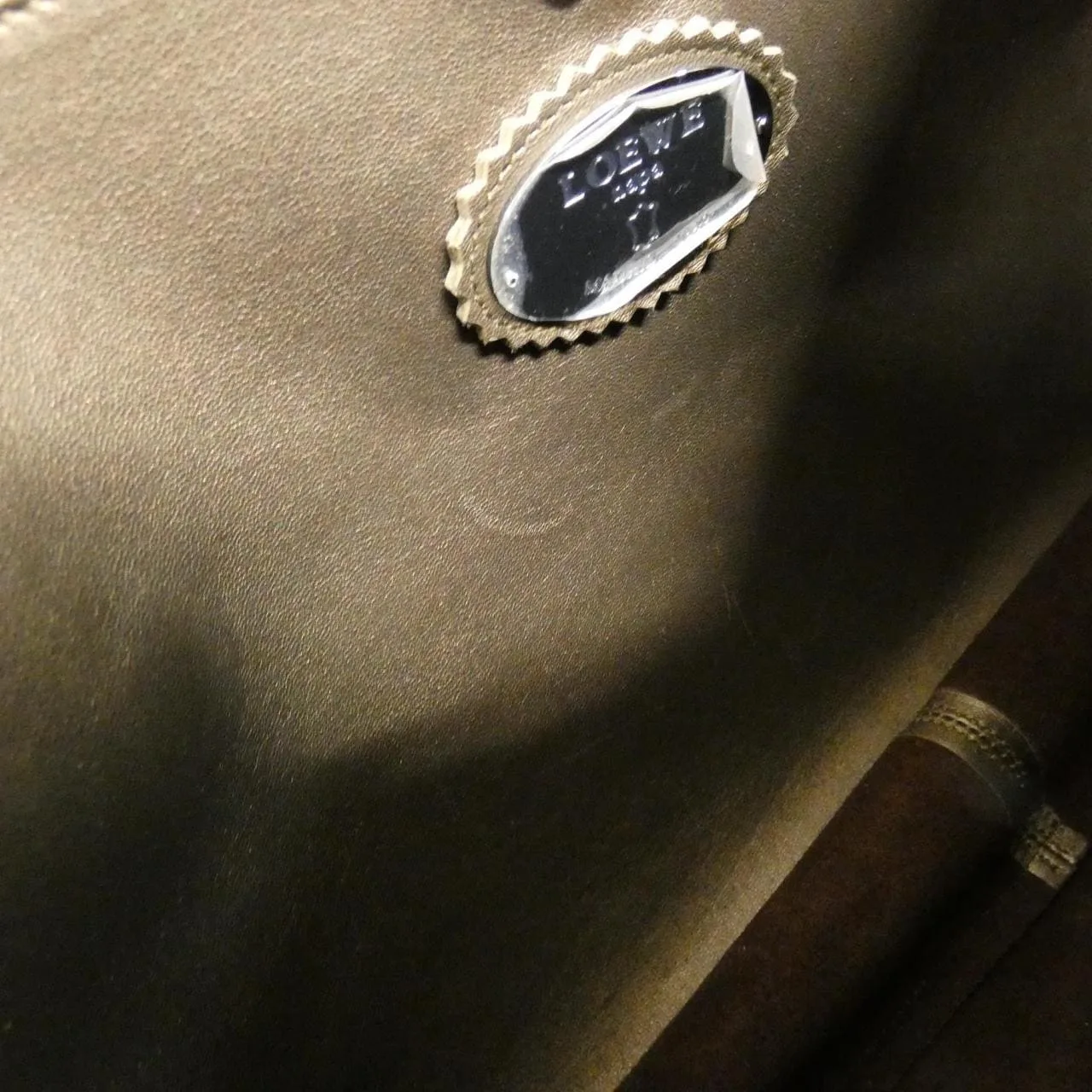 LOEWE 315 85 E29 Shoulder Black Rank A - Thumbnail 10