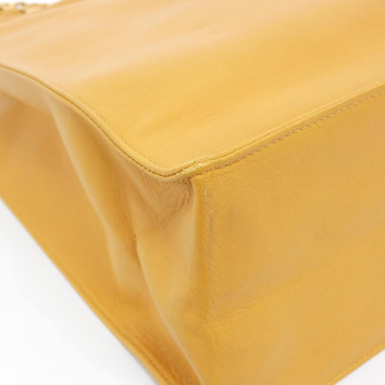 CHANEL Handbag Lambskin 橙色 羊皮 中古品A - 縮圖 3