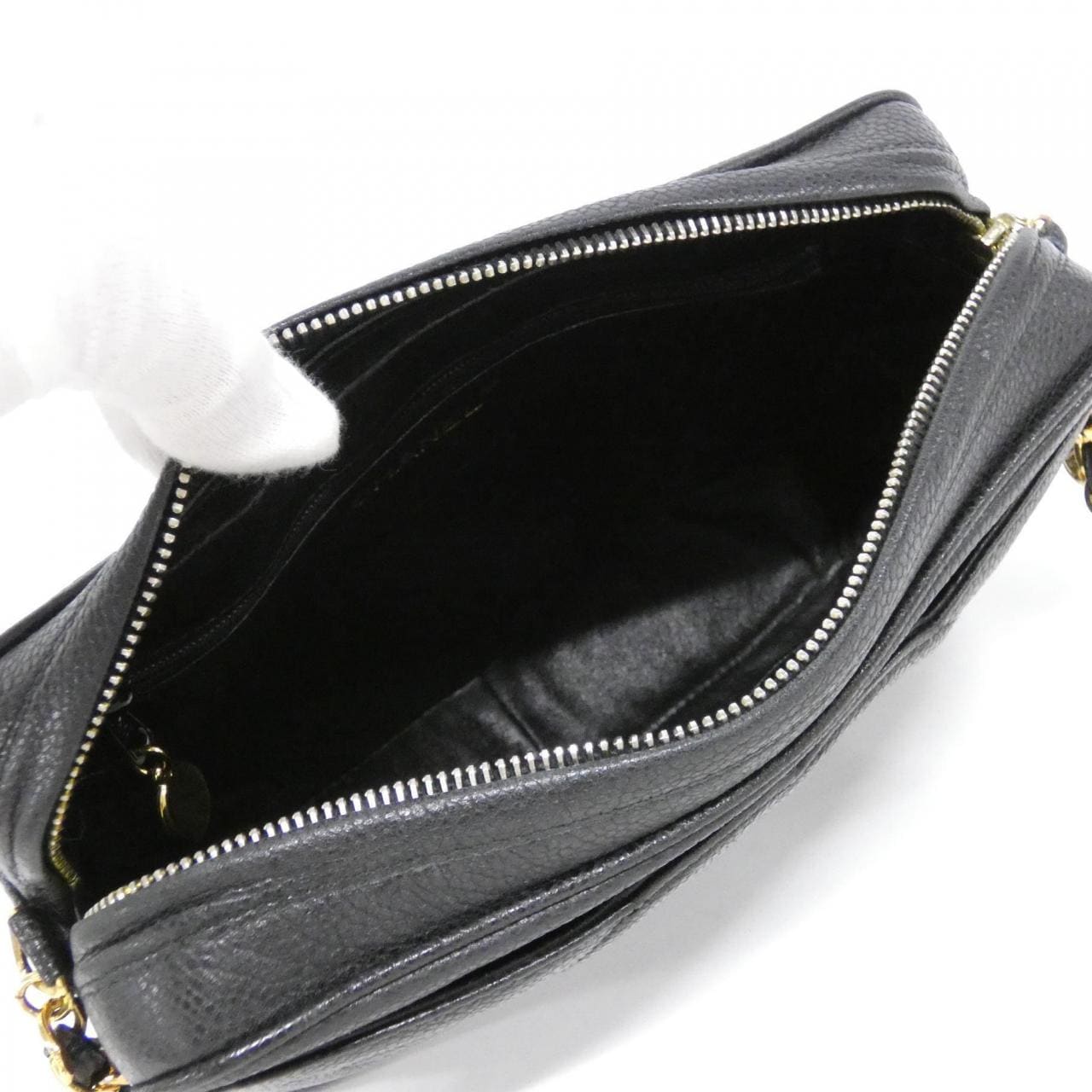 CHANEL Shoulder Bag Caviar Leather 黑色 Caviar Leather 中古品A - 縮圖 7