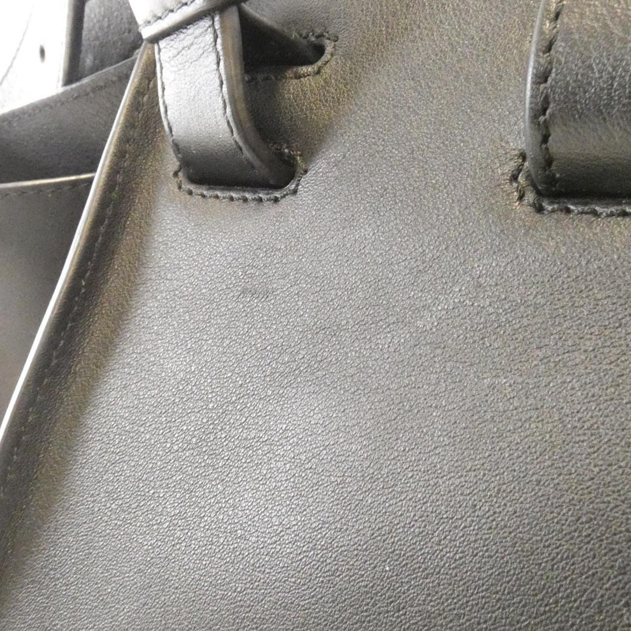 LOEWE Hammock 387 30 N60 Shoulder Bag 黑色 - 縮圖 5