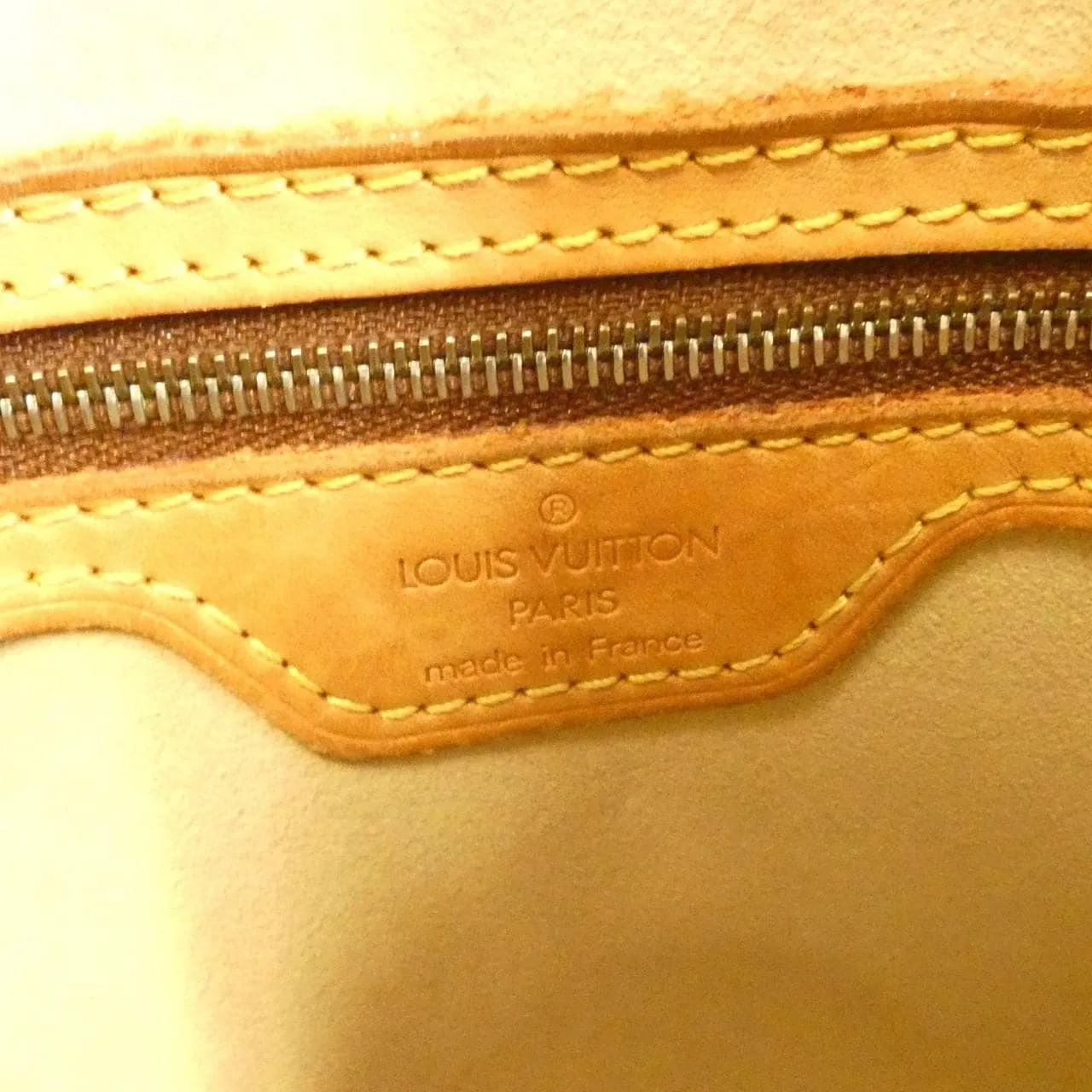 LOUIS VUITTON Looping M51146 Shoulder Monogram Black Monogram Rank B - Thumbnail 9