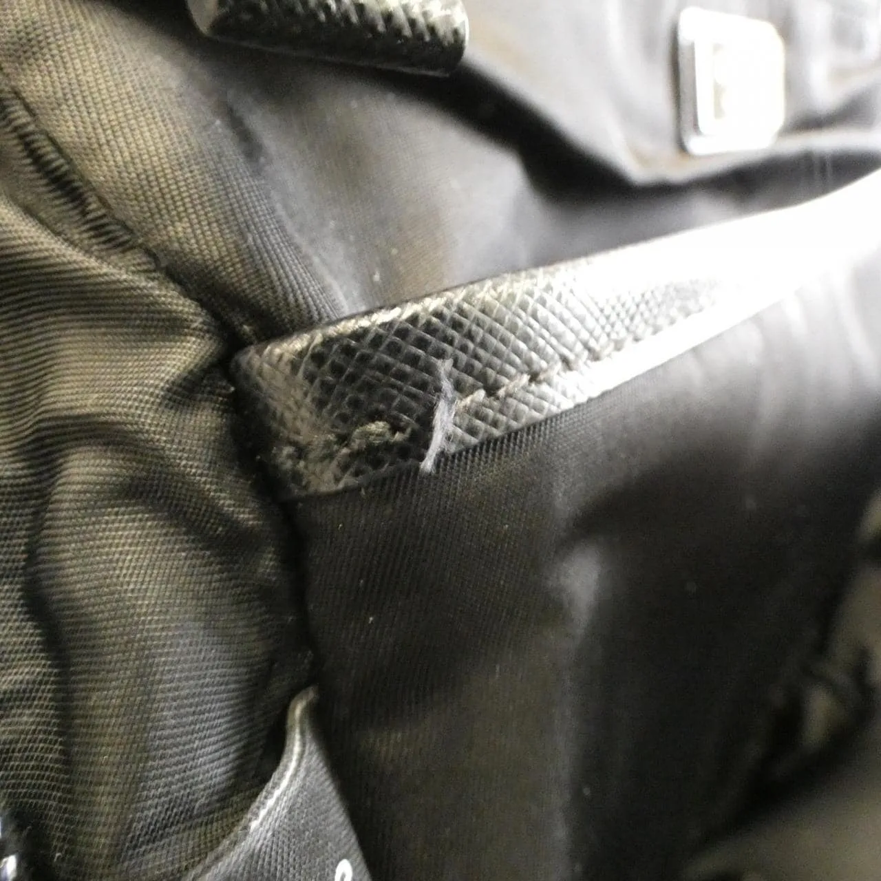 PRADA 2VZ104 Backpack