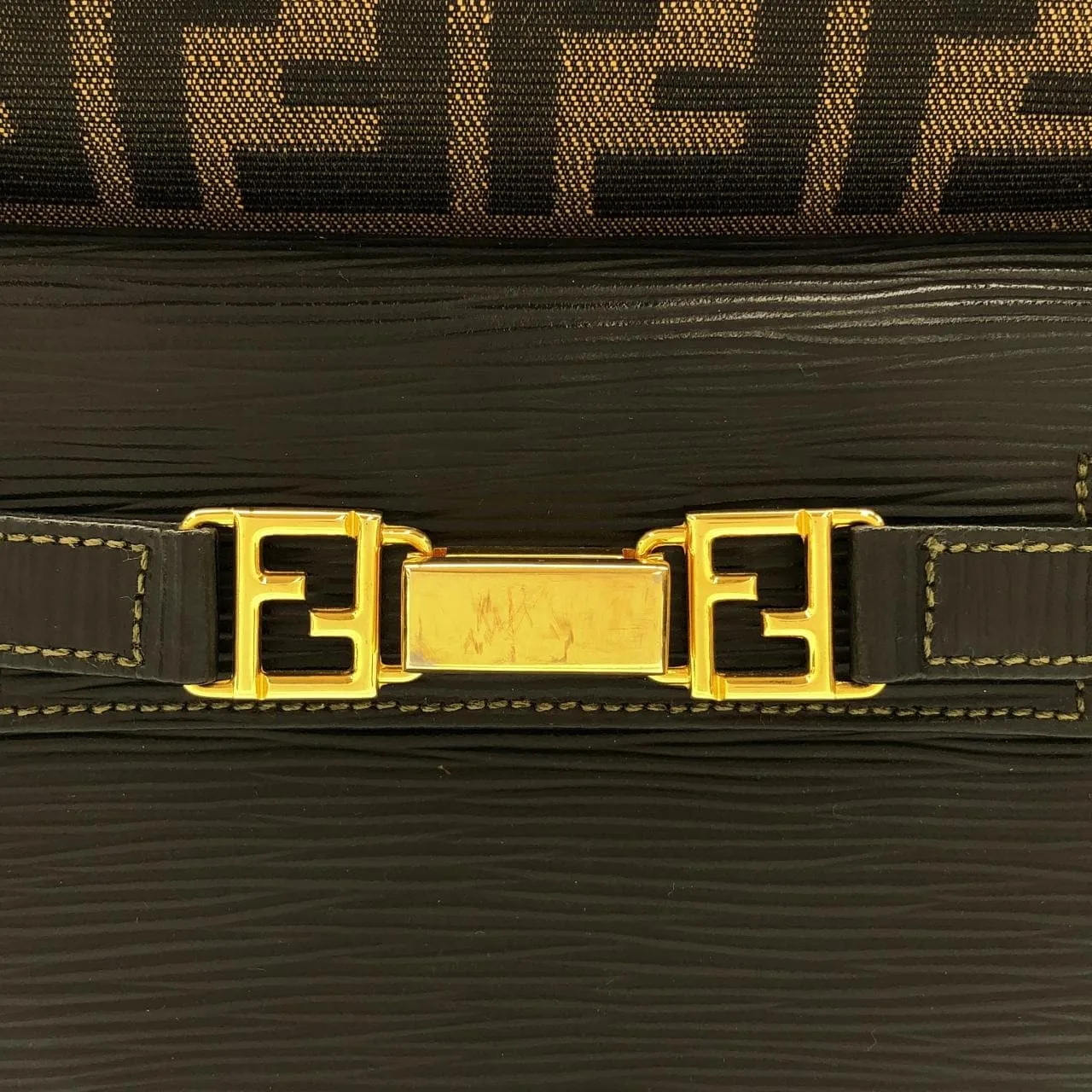 FENDI Backpack Canvas 黑色 帆布 中古品A - 縮圖 5