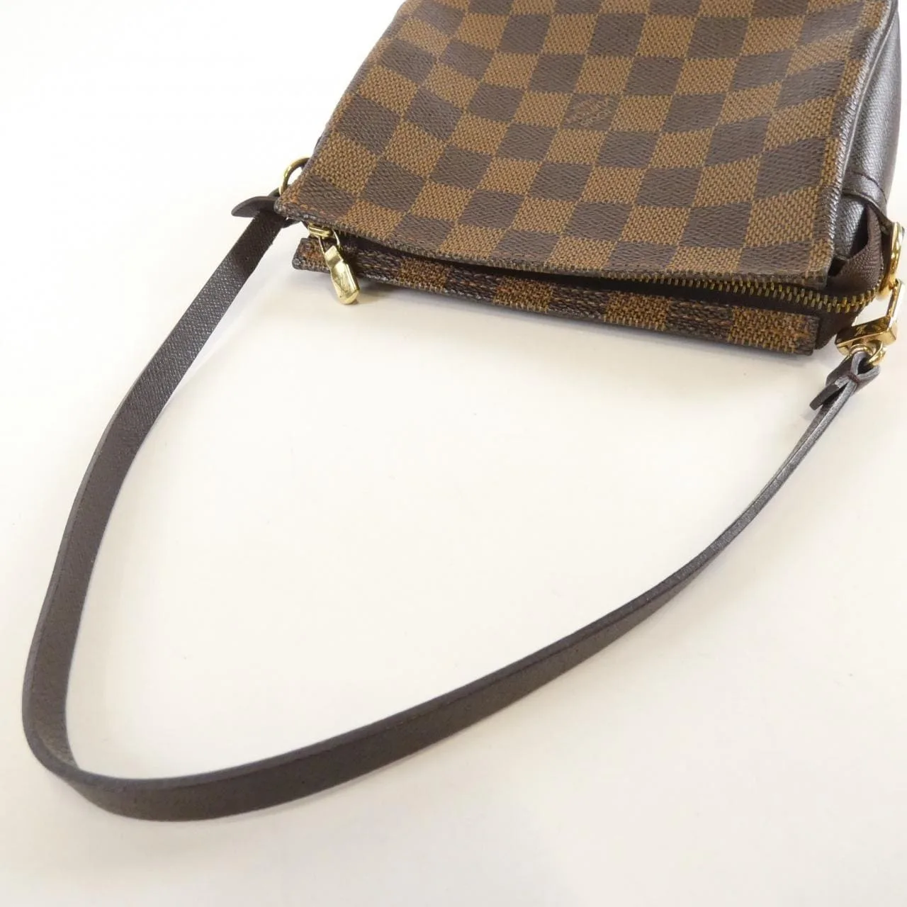 LOUIS VUITTON N51982 Pouch Damier 黑色 Damier 中古品B - 縮圖 4