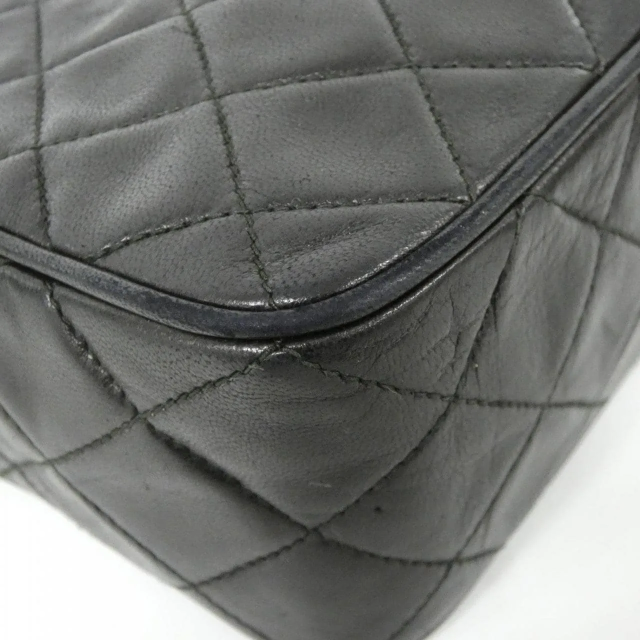 CHANEL Shoulder Lambskin Black Lambskin Rank B - Thumbnail 3